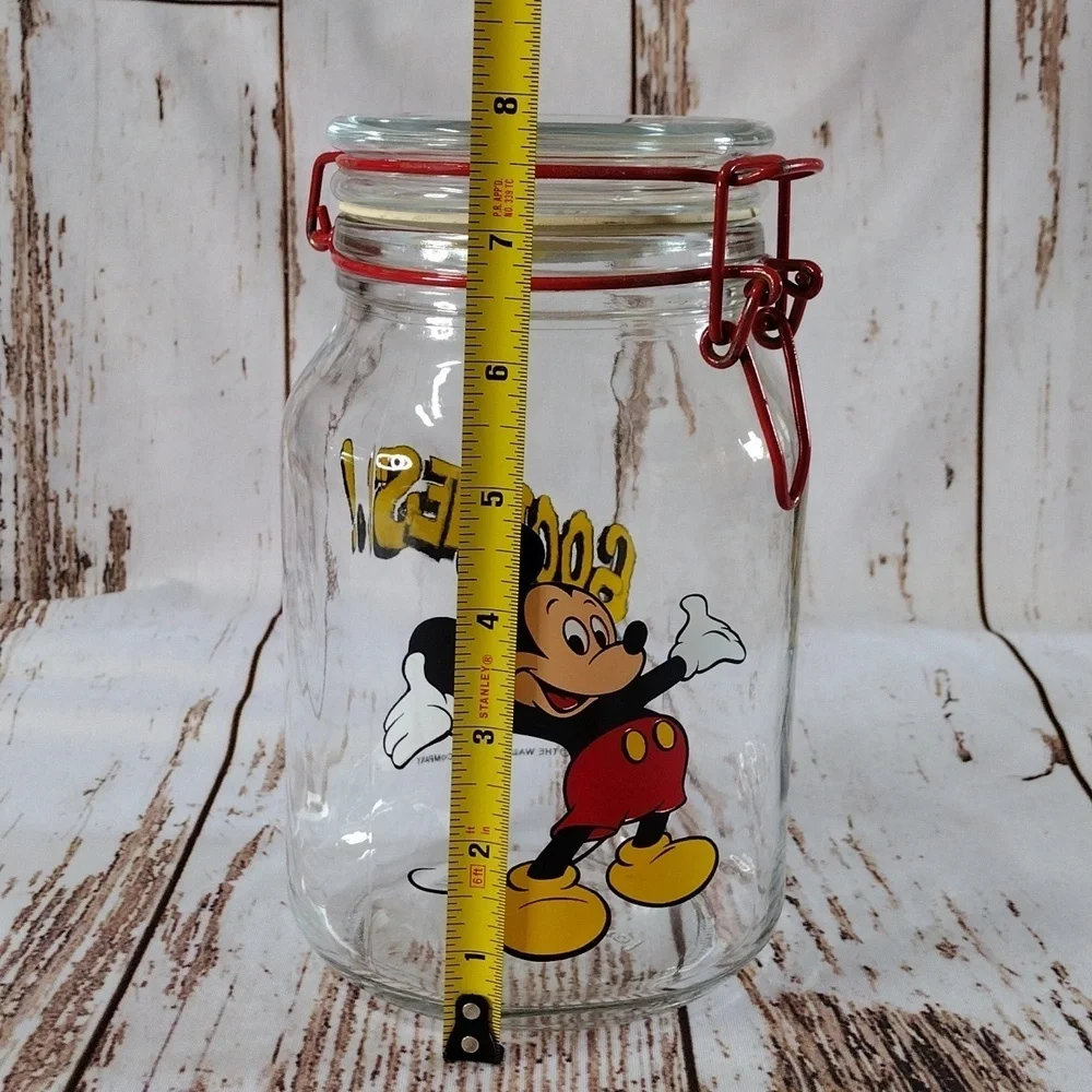 Vintage‎ Anchor Hocking Disney Mickey Mouse Locking Canister